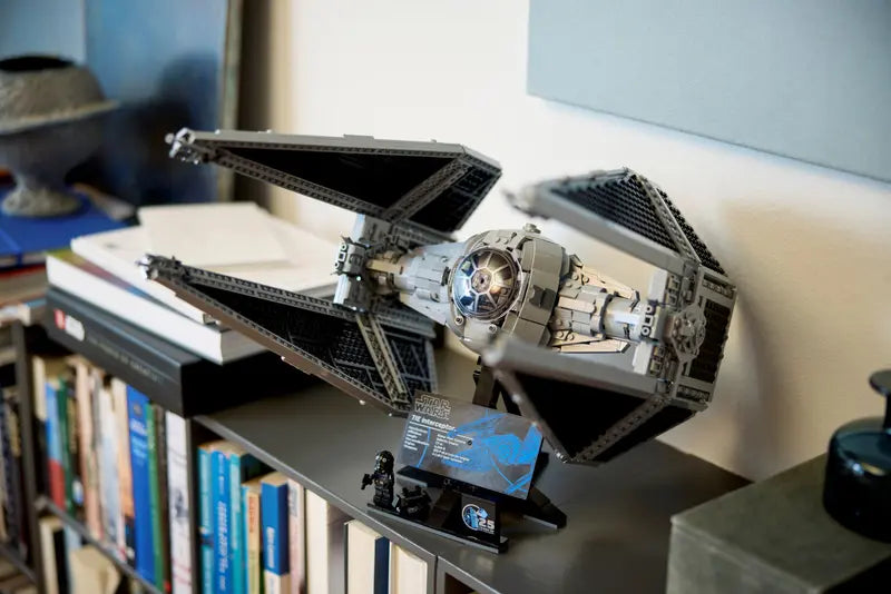 Lego Star Wars75382 TIE Interceptor