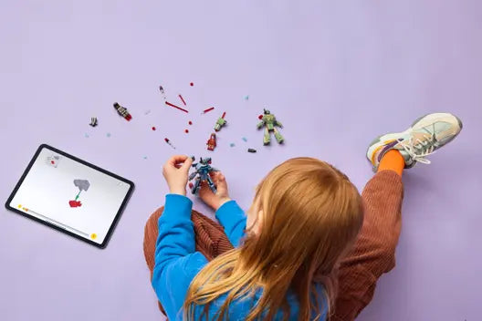 LEGO 76320 Marvel Iron Man & War Machine vs. Hammer Drones