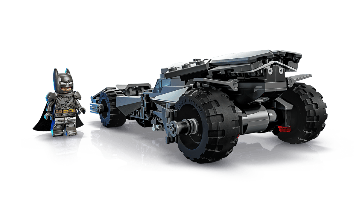 LEGO 76331 Batman V Superman Batmobile