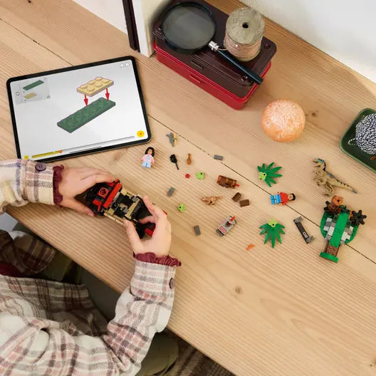 LEGO 76972 Jurassic World Raptor Off-Road Escape