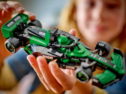 Lego 77247 KICK Sauber F1® Team C44 Race Car