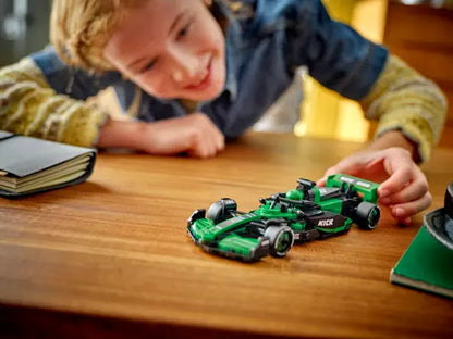 Lego 77247 KICK Sauber F1® Team C44 Race Car