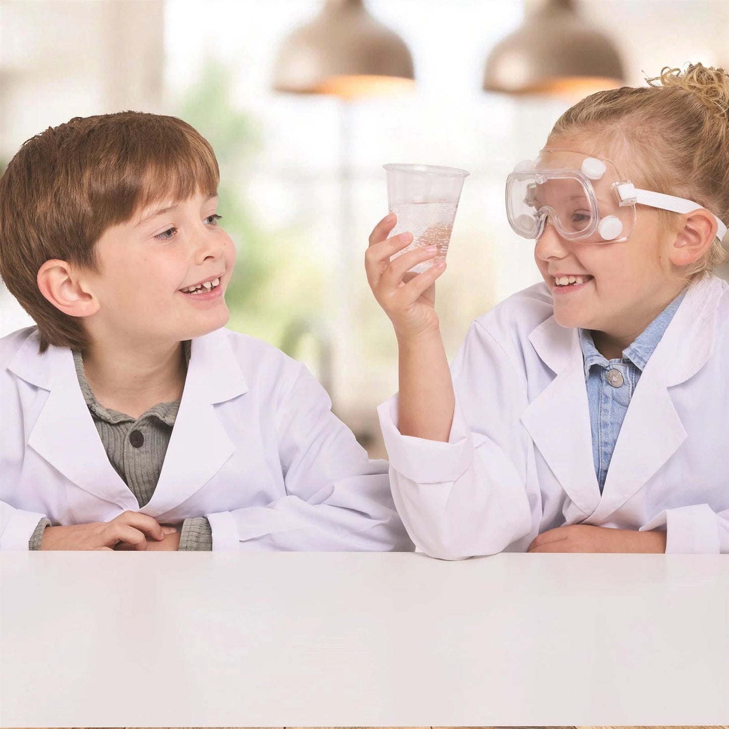Brainstorm Toys  Cool Chemistry Kit Experiment sets for Kids
